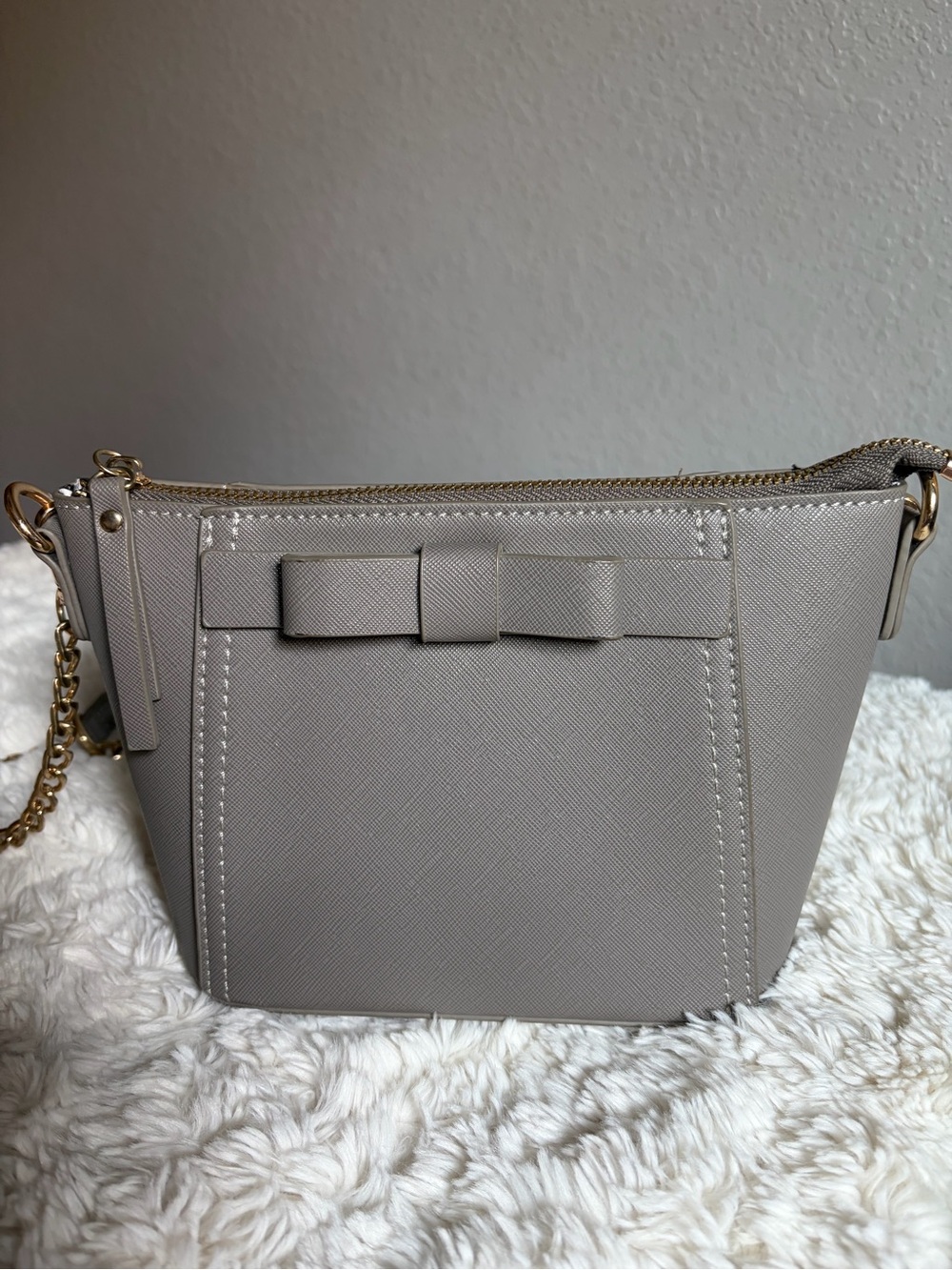 Miztique crossbody grey purse with bow accent